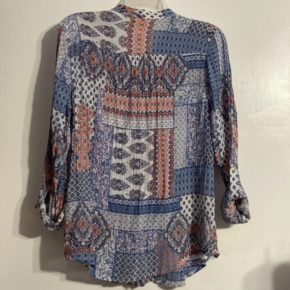 Ruby Rd Button Up Top - Picture 3 of 9